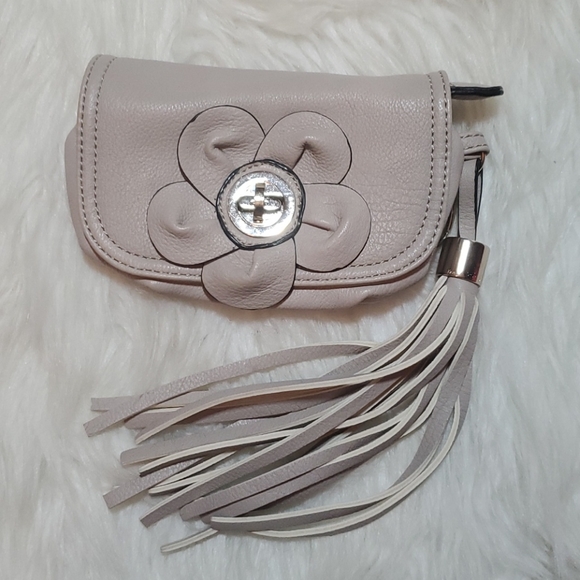 Ellen Tracy bundle of three cosmetics / cutch bags in great condition wedding - Picture 6 of 8